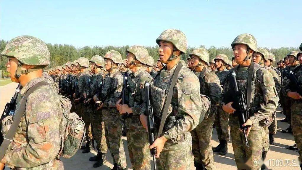 精讀：圍繞“我國(guó)有多少空降兵”的深度解析：規(guī)模、實(shí)力與發(fā)展趨勢(shì)