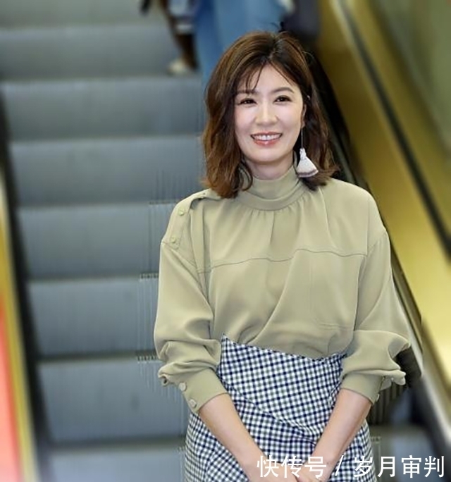 賈靜雯