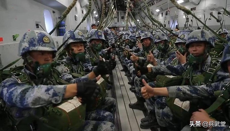 深度解析美國空降兵的戰(zhàn)斗力：精銳鑄就與未來挑戰(zhàn)
