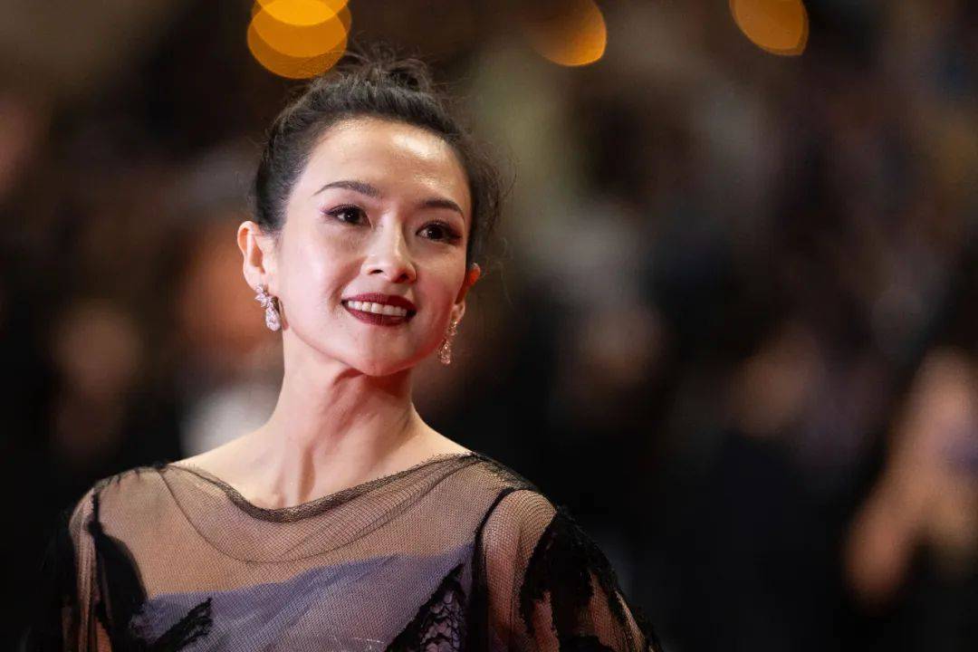 章子怡個(gè)人簡歷深度解析：從演藝傳奇到人生篇章